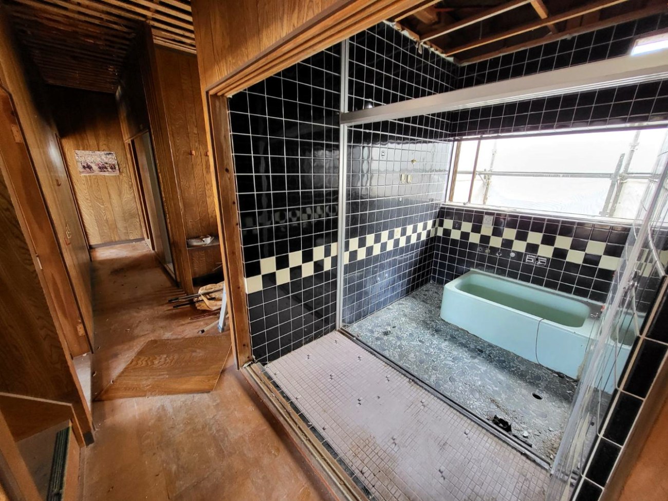 南相馬市原町区・2階建て空き家の解体・室内解体写真008